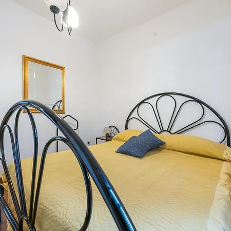 La Casa Delle Rose